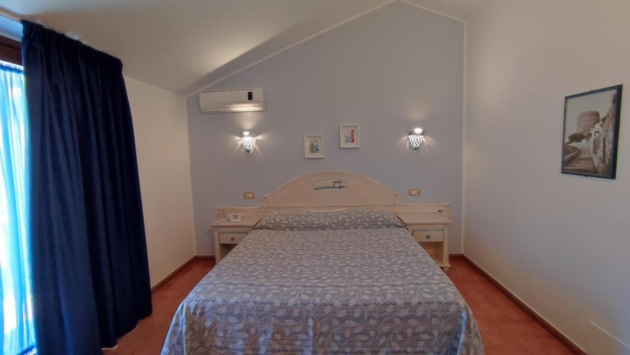 Hotel Le Sabbie Calasetta Ngoại thất bức ảnh